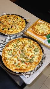 Cheese Pizza