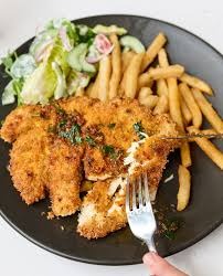 Crispy Chicken Classic With Chips