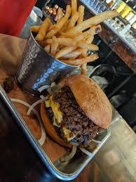 Chilli Cheese Smash V2 With Chips And Drink