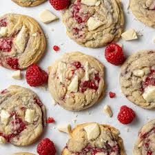7" Raspberry & White Chocolate Cookie Dough